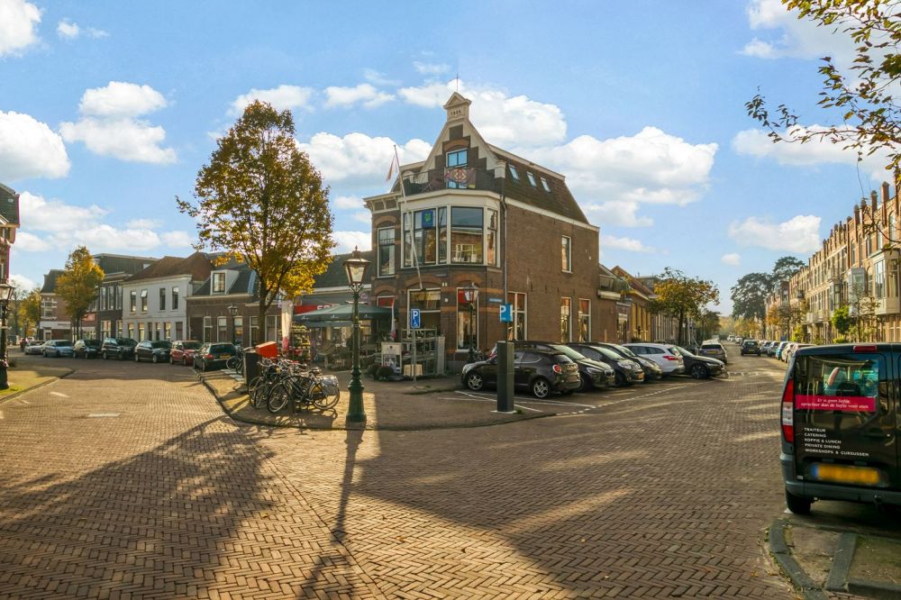 1617709241_drie-oktoberstraat (2)